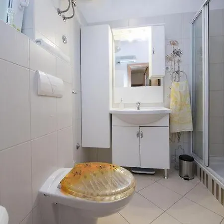 Elijah Creek - One Bedroom With Pool *