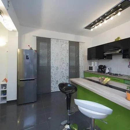 Hébergement de vacances Elijah Creek - One Bedroom With Pool *