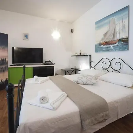 Hébergement de vacances Elijah Creek - One Bedroom With Pool *